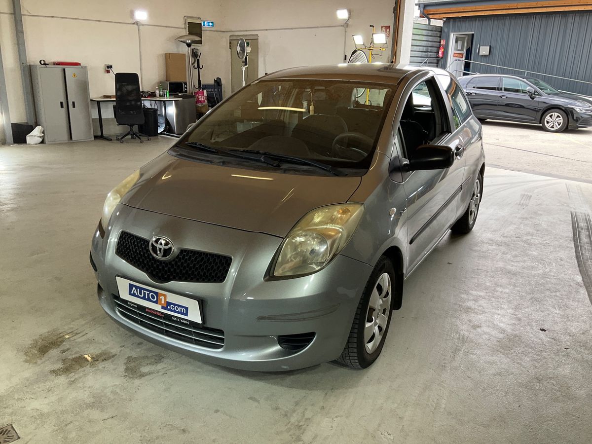 Toyota Yaris 2006