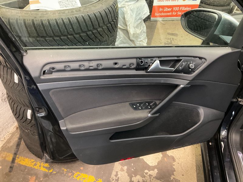 Volkswagen Golf VII 2.0 TDI GTD BlueMotion Tech 2015 – снимка 33