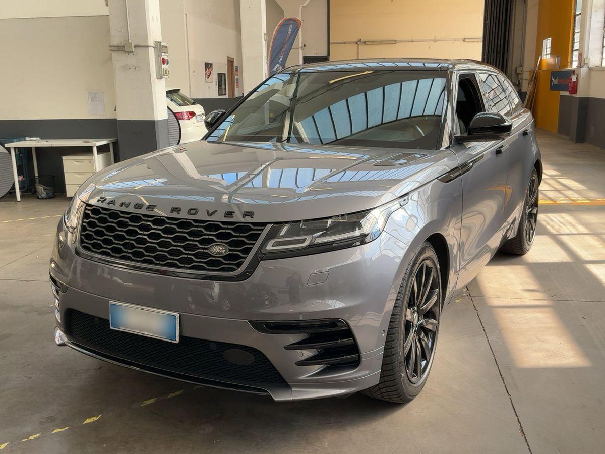 Land Rover 2018