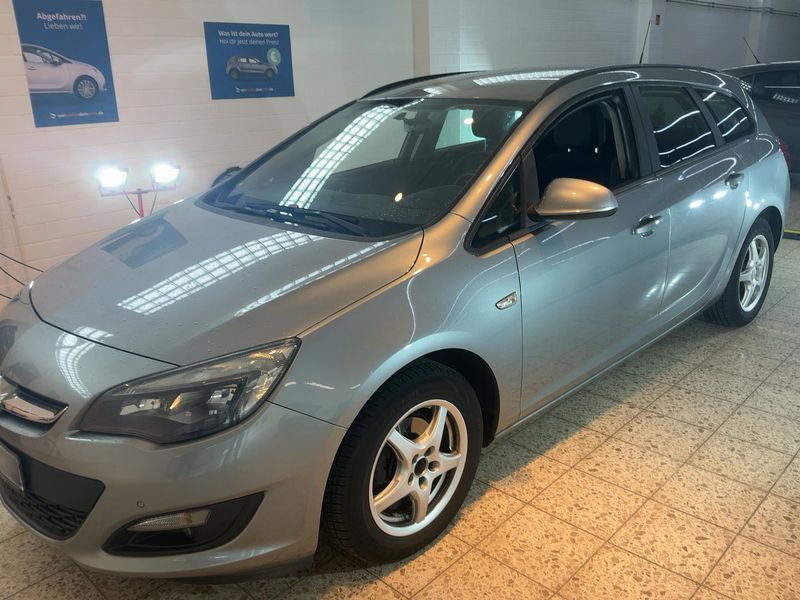 2014 Opel Astra