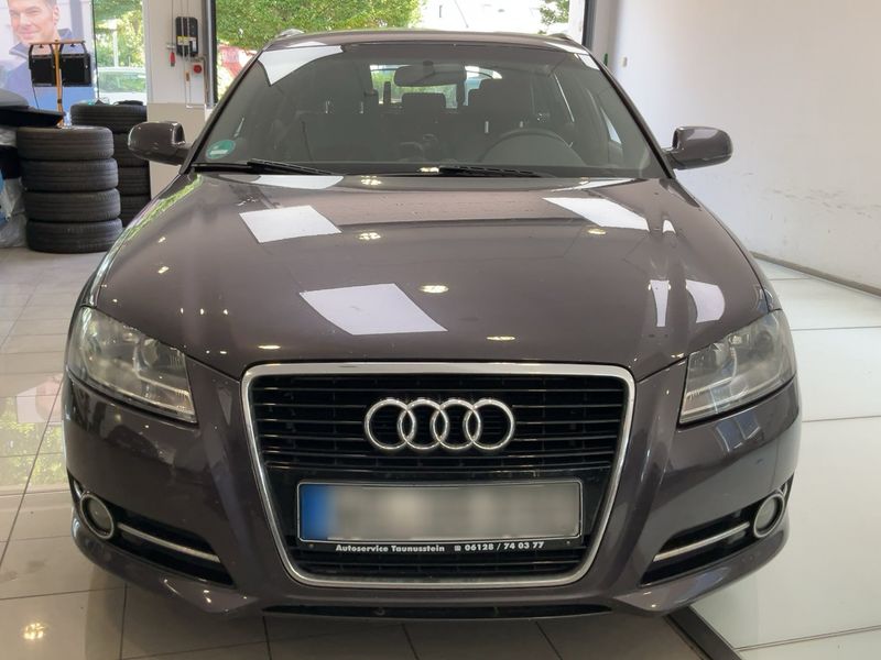Audi A3 Sportback 1.6 TDI S line Sportpaket 2011 – снимка 14