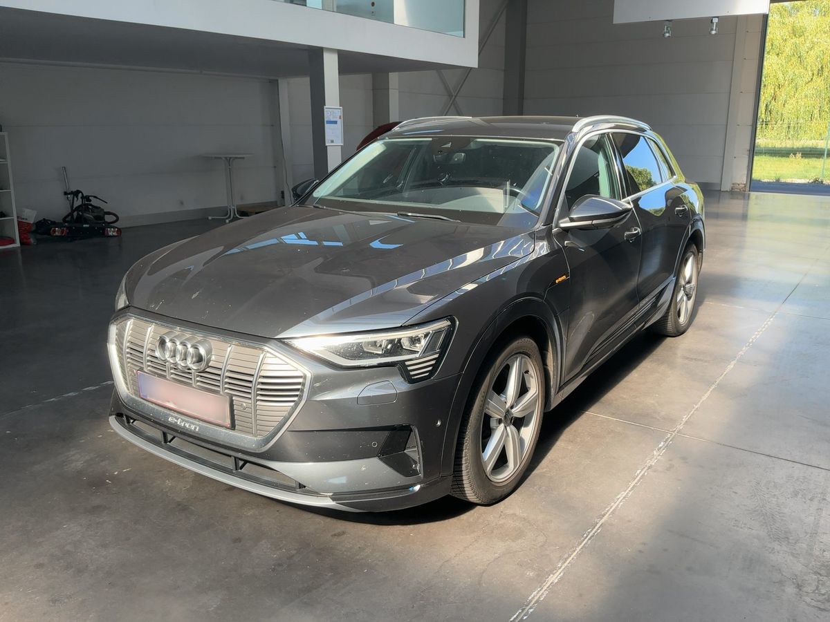 Audi e-tron 2020