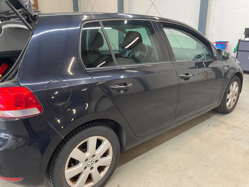 Volkswagen Golf VI 2.0 TDI Match BlueMotion Tech 2012 – снимка 8