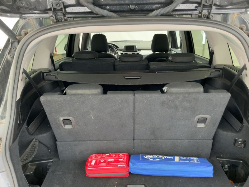 BMW 2er 218i Gran Tourer Advantage — zdjęcie 10