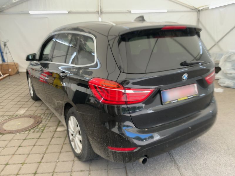 BMW 2er 218i Gran Tourer Advantage — zdjęcie 3