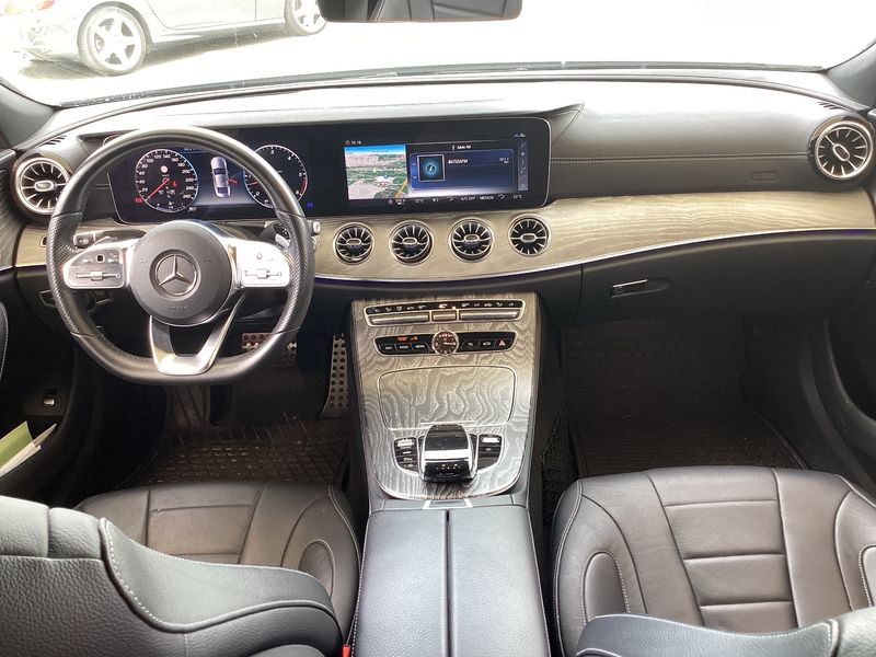 Mercedes-Benz CLS-Klasse CLS 350 d 4Matic Launch Edition — zdjęcie 12