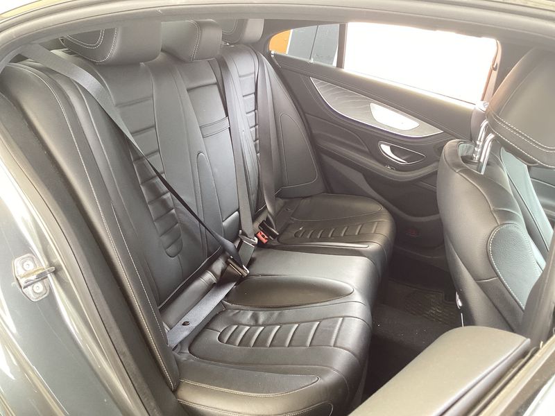 Mercedes-Benz CLS-Klasse CLS 350 d 4Matic Launch Edition — zdjęcie 14