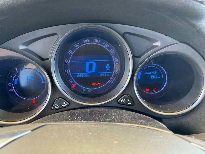 Citroen C4 1.6 Blue-HDi Shine — zdjęcie 13