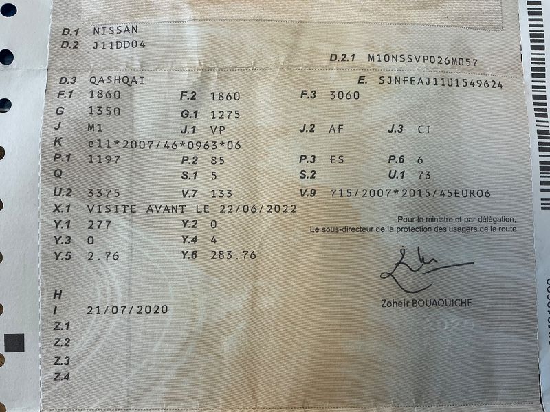 Nissan Qashqai 1.2 Tekna — zdjęcie 15