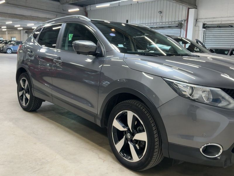 Nissan Qashqai 1.2 Tekna — zdjęcie 8