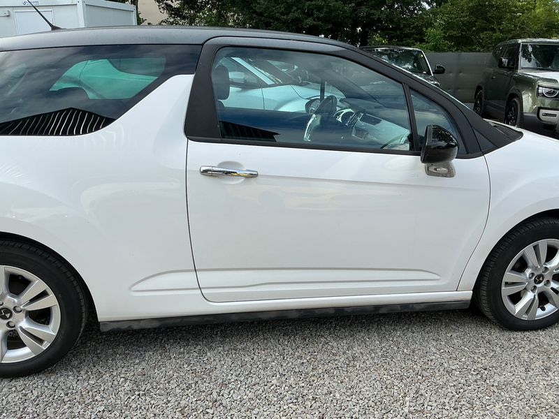 Citroen DS3 1.6 HDi SoChic — zdjęcie 7