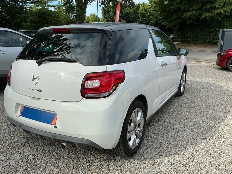 Citroen DS3 1.6 HDi SoChic — zdjęcie 6