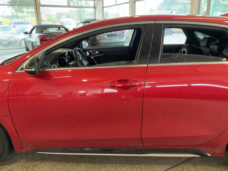 Kia pro_cee'd 1.4 TGDI GT Line — zdjęcie 4