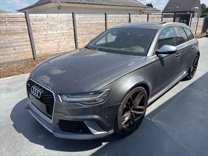 RS 6 4.0 V8 TFSI quattro