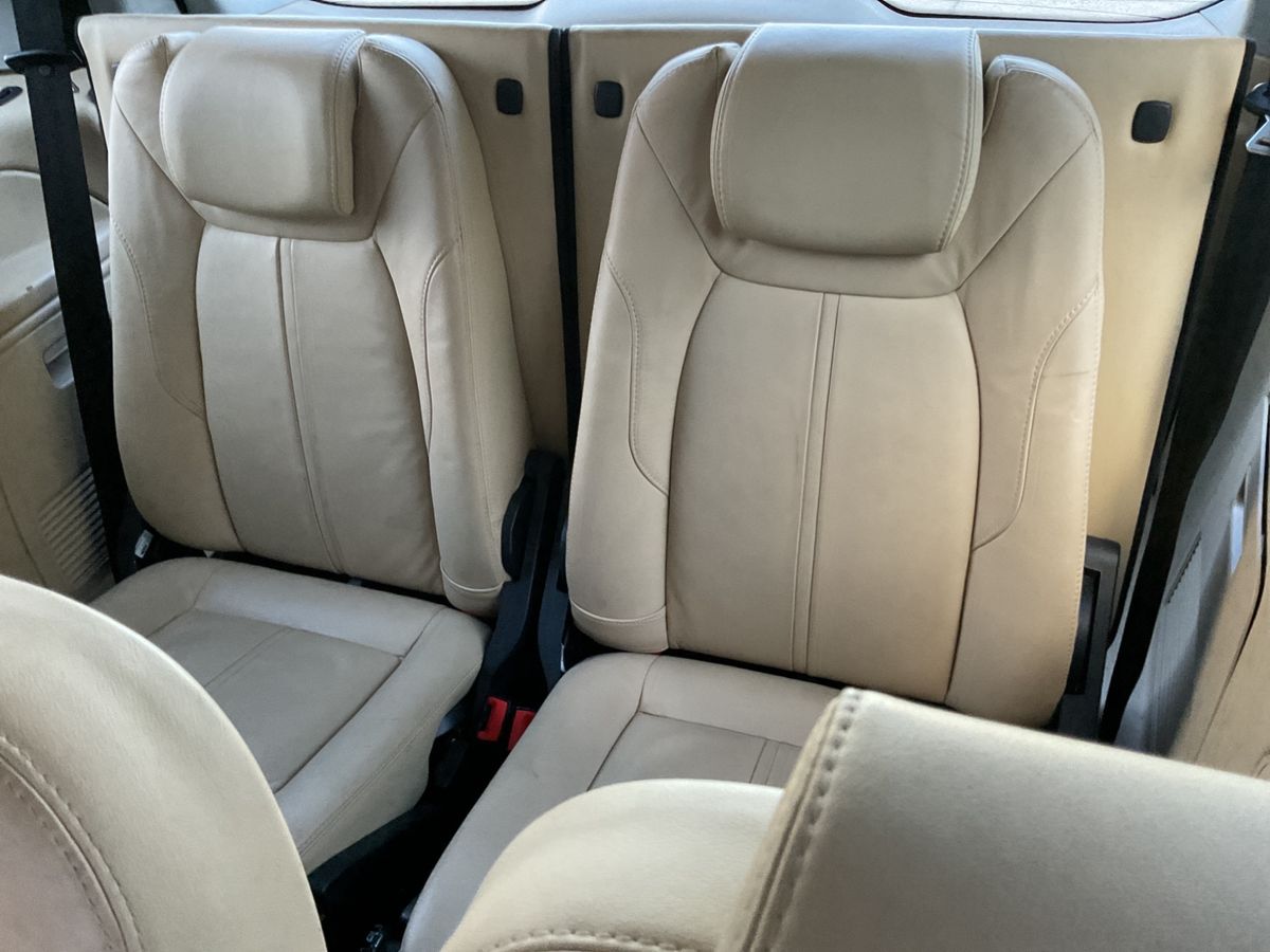 Ford Galaxy 2010 — photo 3