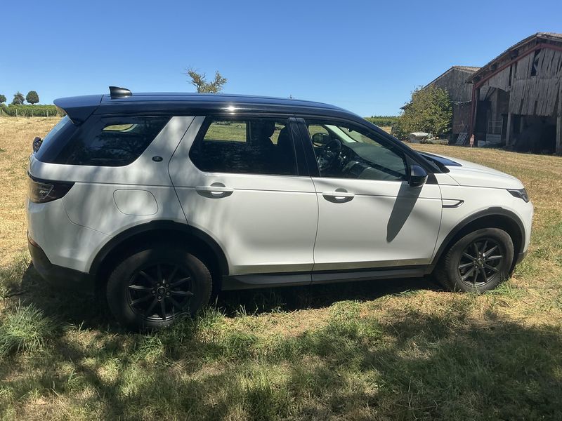 Land Rover Discovery Sport D150 Mild-Hybrid Business AWD — zdjęcie 7