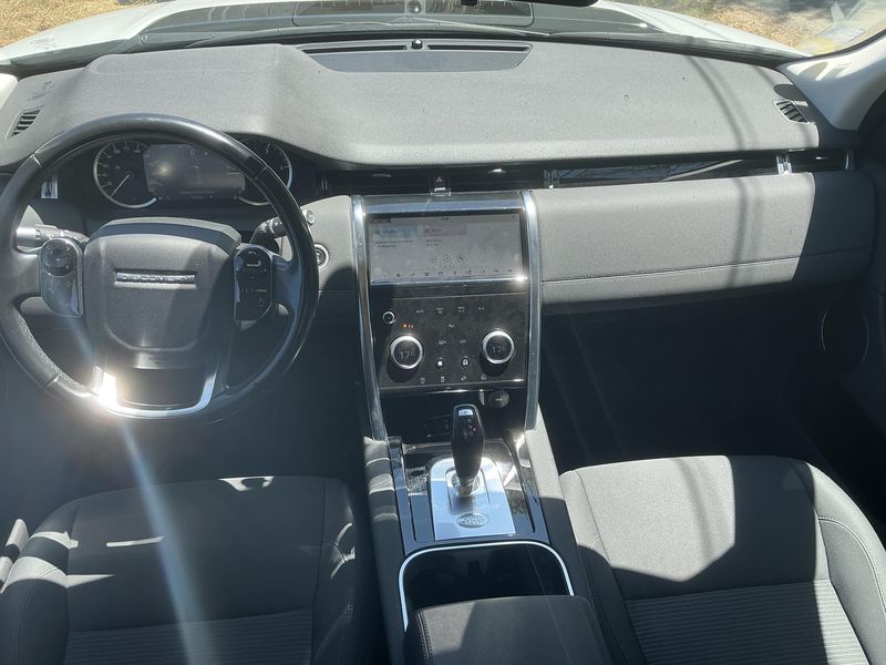 Land Rover Discovery Sport D150 Mild-Hybrid Business AWD — zdjęcie 12