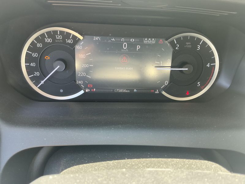 Land Rover Discovery Sport D150 Mild-Hybrid Business AWD — zdjęcie 13