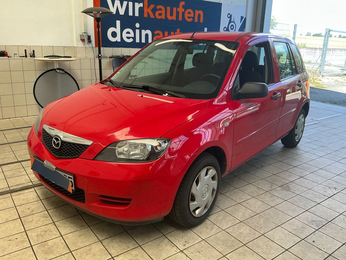 Mazda 2 2005