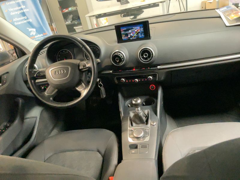 Audi A3 Limousine 1.4 TFSI Attraction — zdjęcie 12