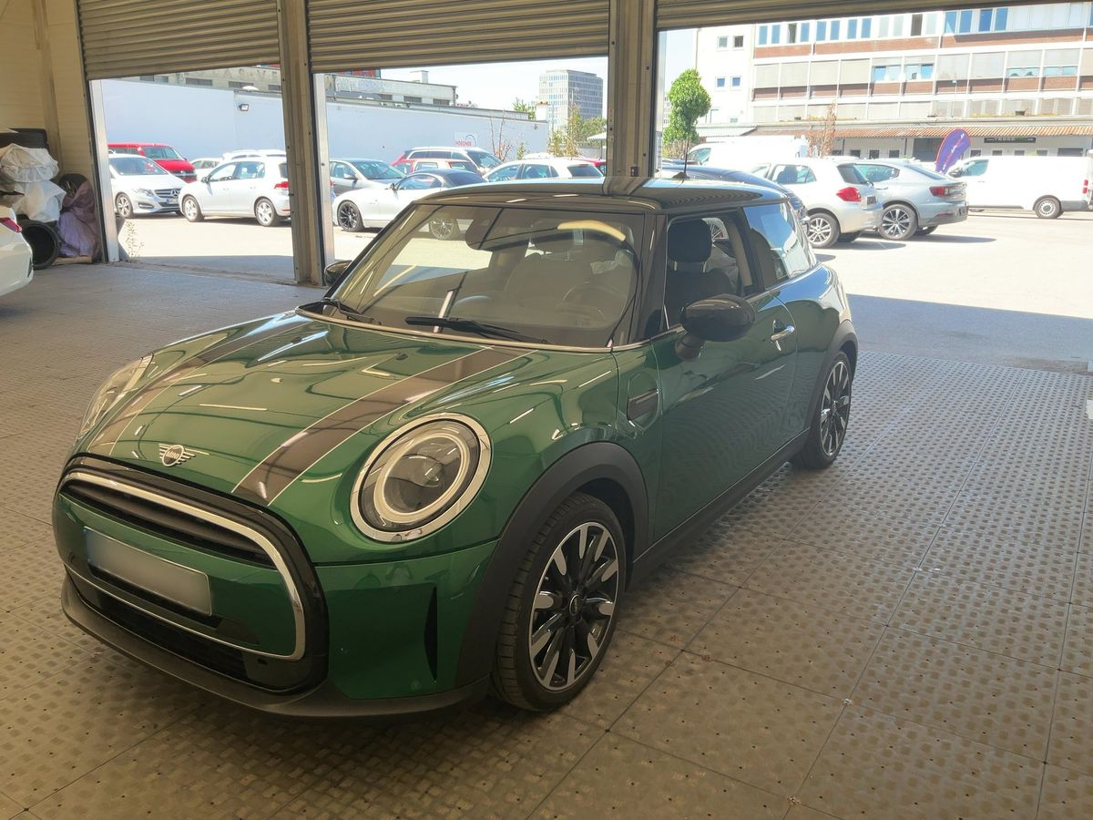 MINI Cooper 2022 — photo 1