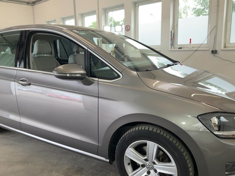 Volkswagen Golf VII Sportsvan 2.0 TDI Highline BlueMotion Tech — zdjęcie 8