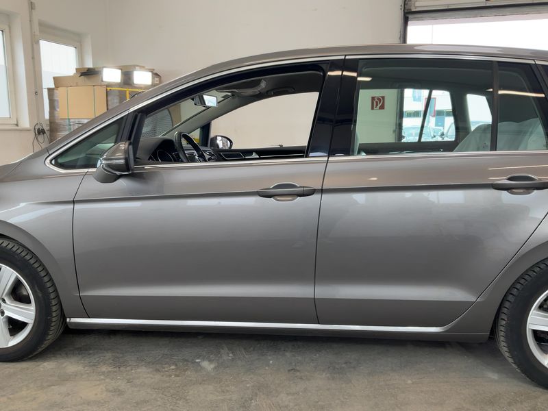 Volkswagen Golf VII Sportsvan 2.0 TDI Highline BlueMotion Tech — zdjęcie 4