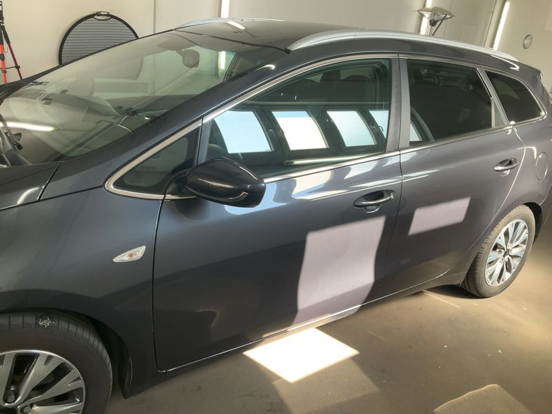 Kia cee'd 1.6 CRDi Dream Team — zdjęcie 4