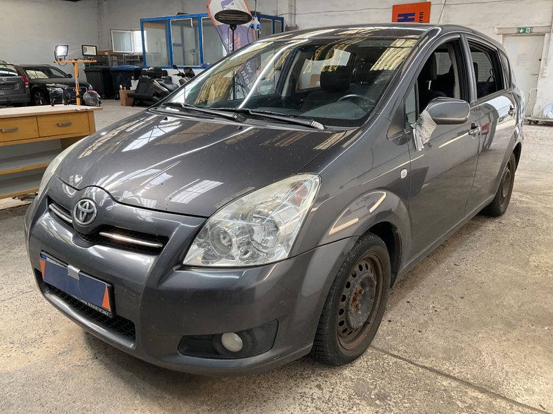 Toyota Corolla Verso 1.8 Sol