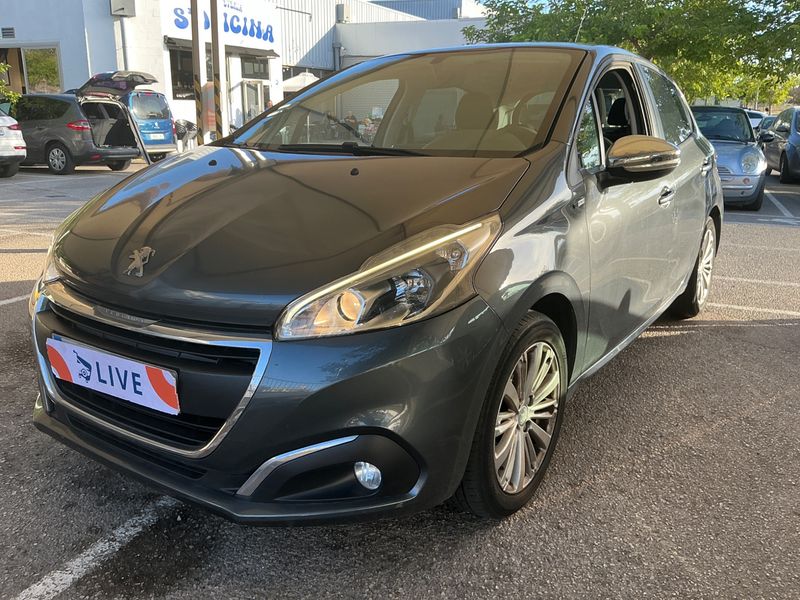 Peugeot 208 1.2 e-VTi Style — zdjęcie 1