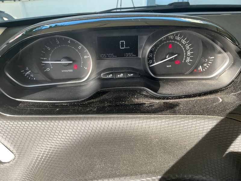 Peugeot 208 1.2 e-VTi Style — zdjęcie 4