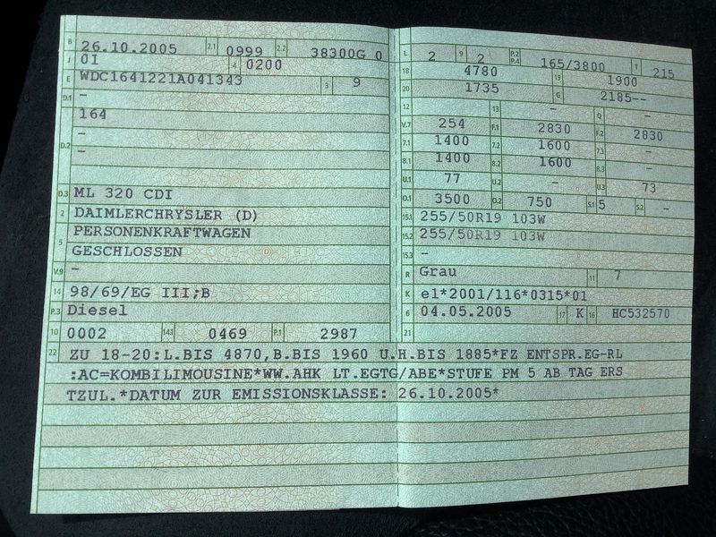 Mercedes-Benz M-Klasse ML 320 CDI — zdjęcie 15