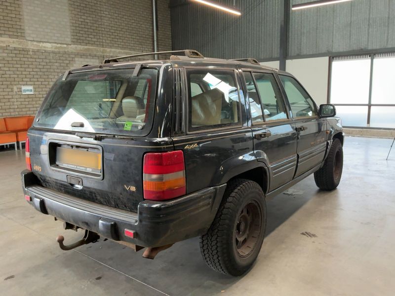 Jeep Grand Cherokee 5.2 V8 Ltd. — zdjęcie 6
