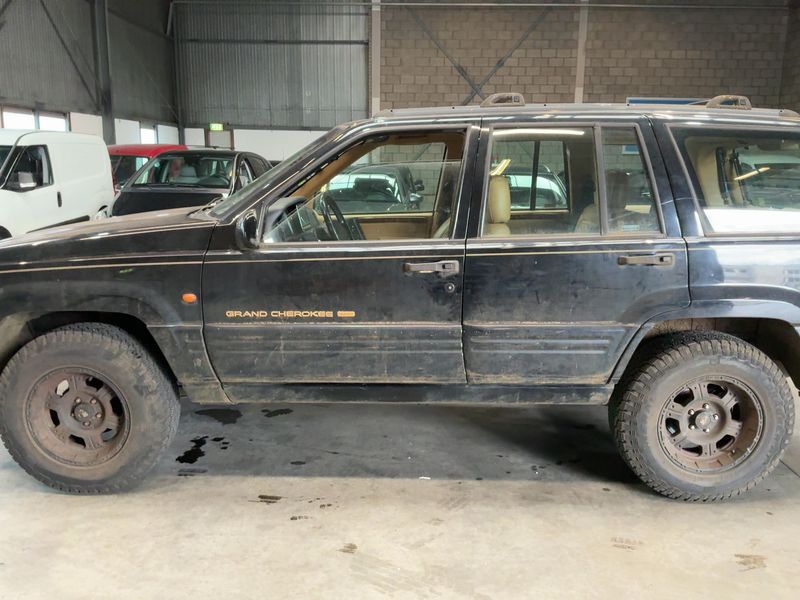 Jeep Grand Cherokee 5.2 V8 Ltd. — zdjęcie 4