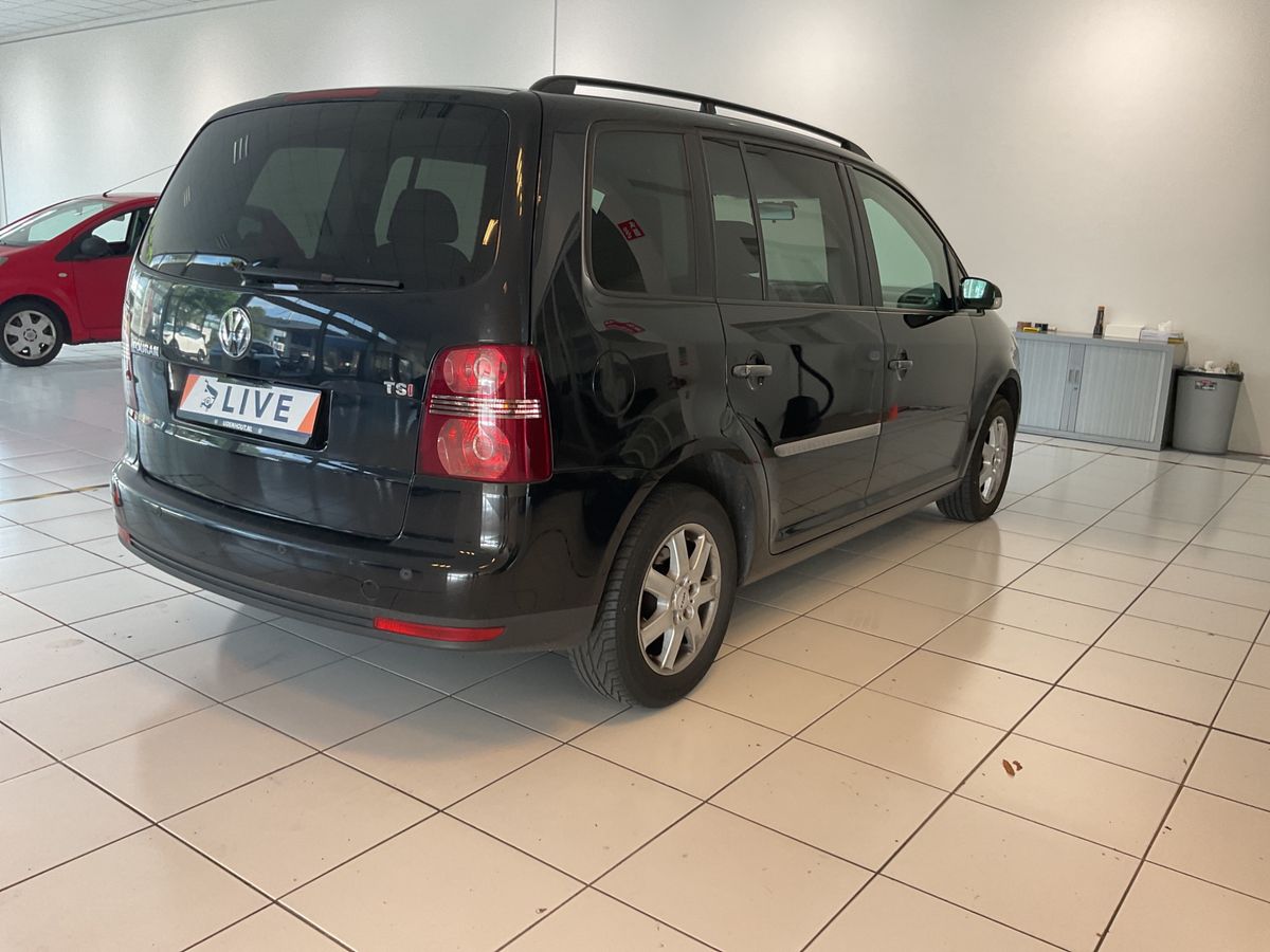 Volkswagen Touran 1.4 TSI Highline