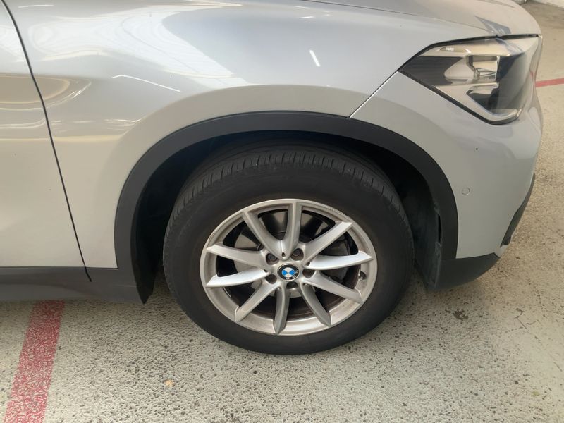 BMW X1 sDrive 18i Business 2016 – снимка 11