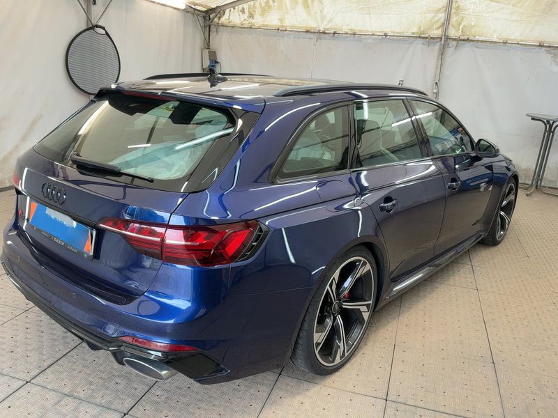 Audi RS 4 2.9 TFSI quattro — zdjęcie 6