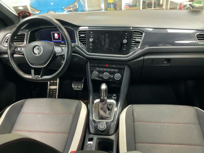 Volkswagen T-Roc 2.0 TSI Sport 4Motion — zdjęcie 12
