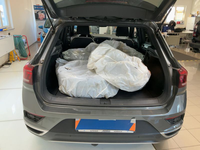 Volkswagen T-Roc 2.0 TSI Sport 4Motion — zdjęcie 10