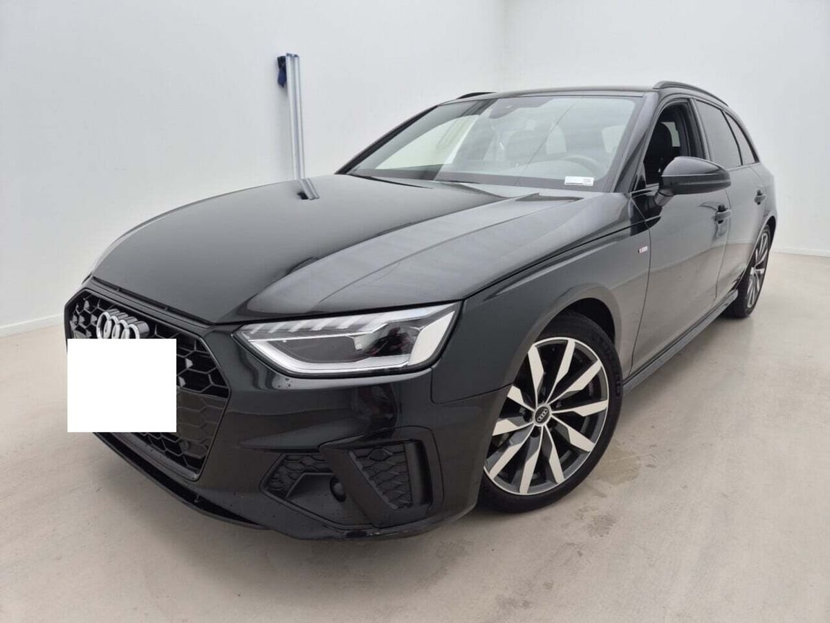 Audi A4 2022