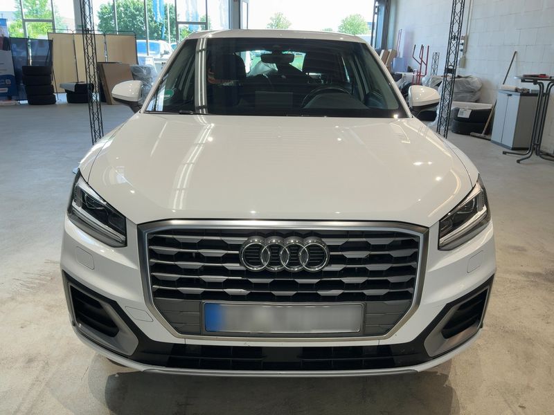 Audi Q2 1.4 TFSI ACT Sport — zdjęcie 9