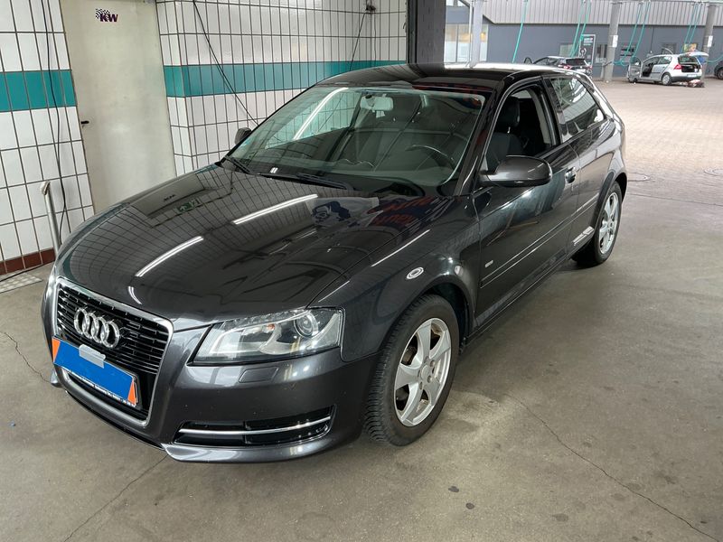 Audi A3 1.6 Attraction