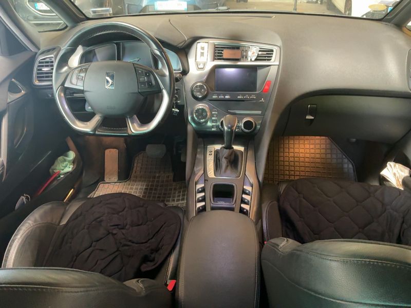 DS Automobiles DS5 1.6 Blue-HDi SoChic — zdjęcie 12