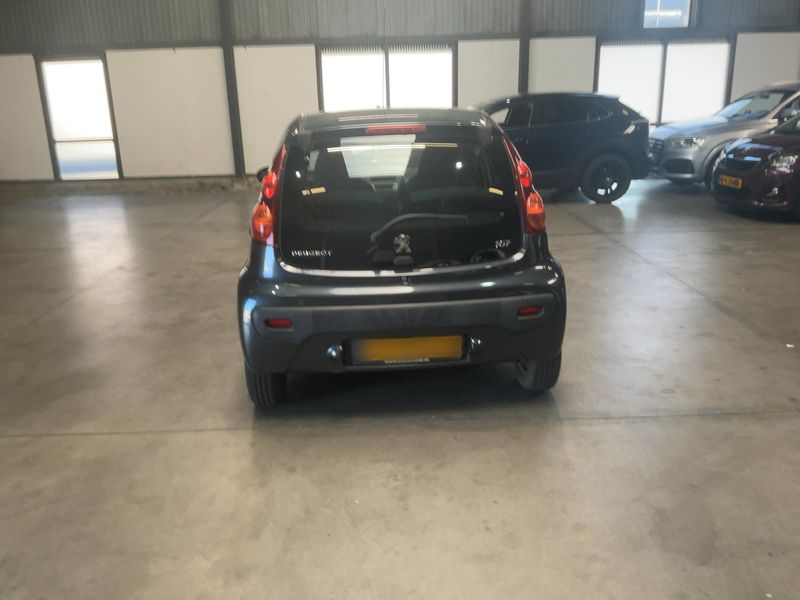Peugeot 107 1.0 Access — zdjęcie 5