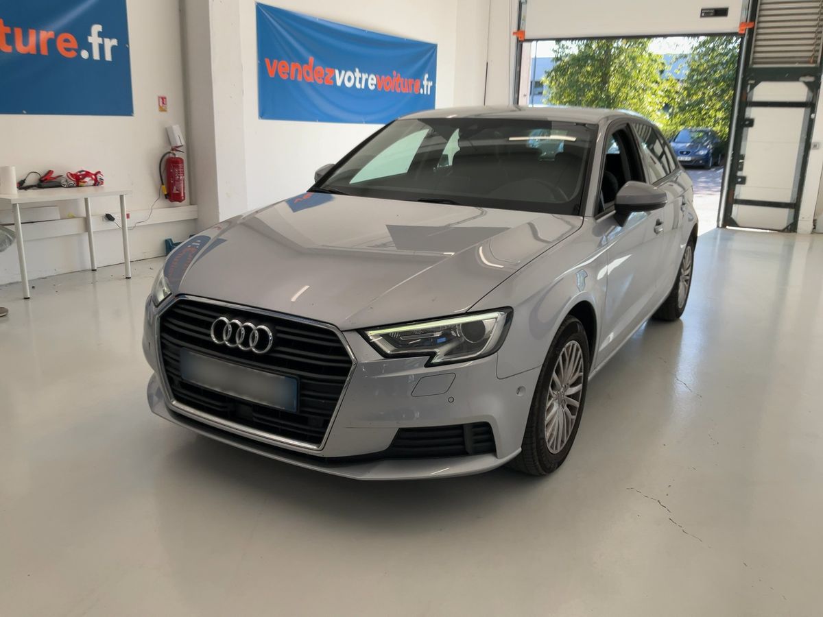 Audi A3 2018 — photo 1