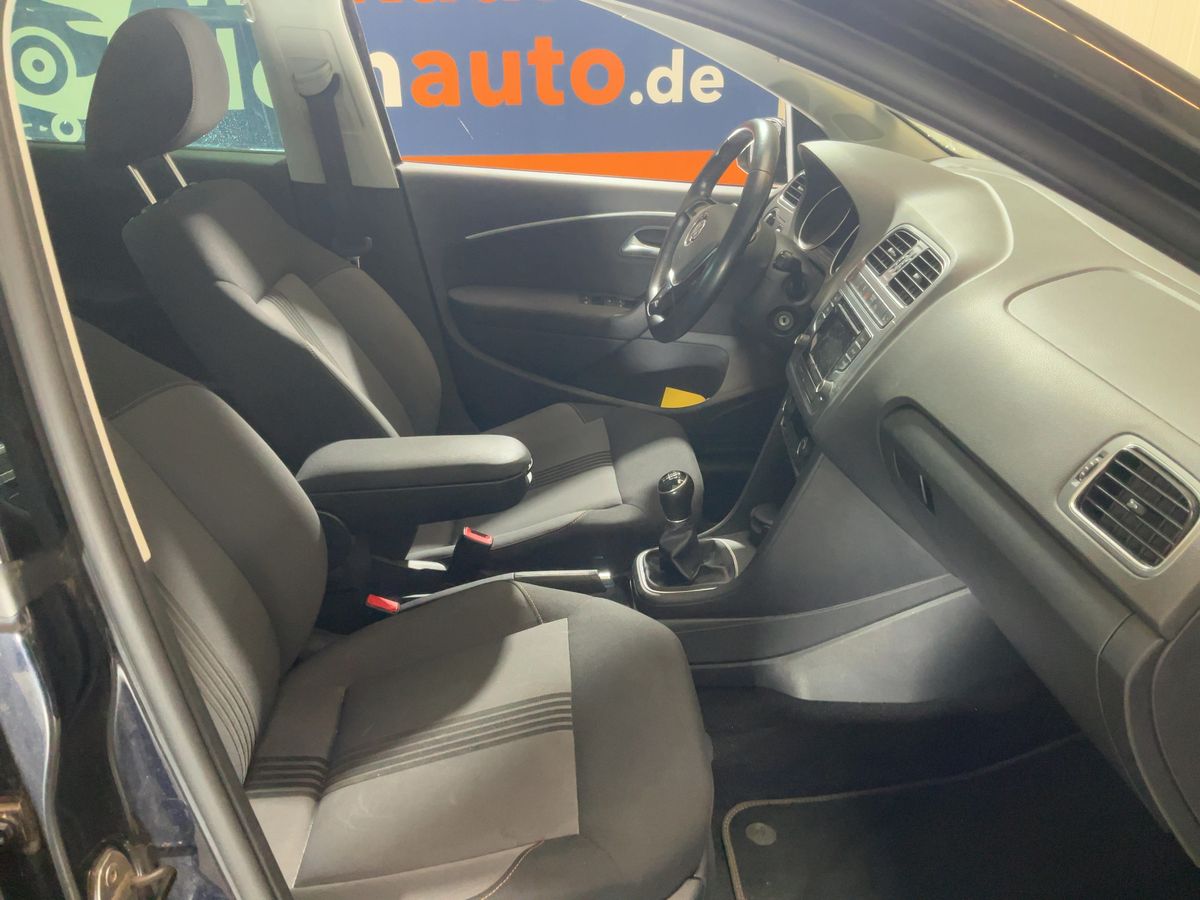 Volkswagen Polo 2016 — photo 17