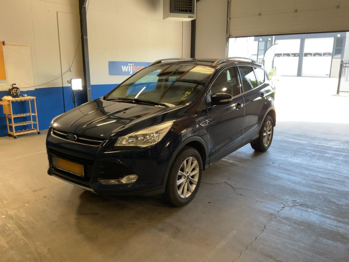 Ford Kuga 2016
