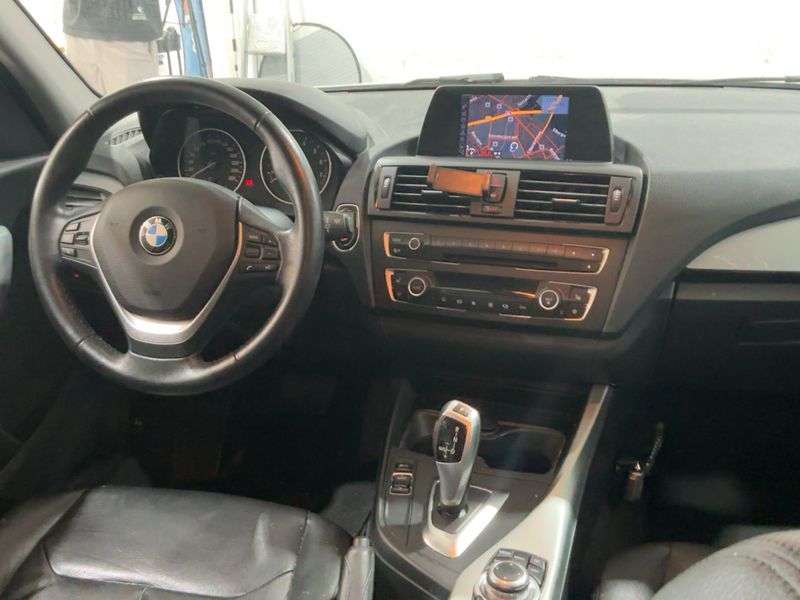 BMW 1er 118i 2012 – снимка 17