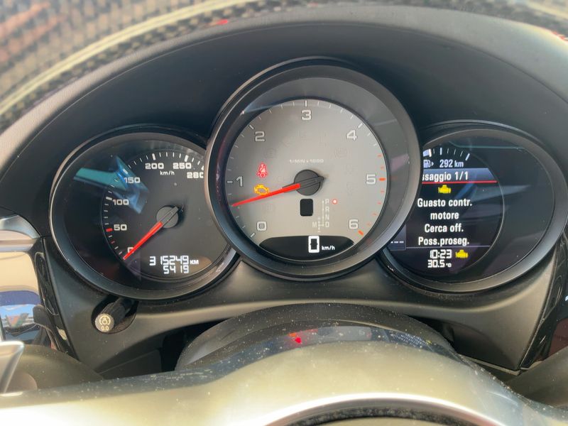 Porsche Macan S Diesel — zdjęcie 13