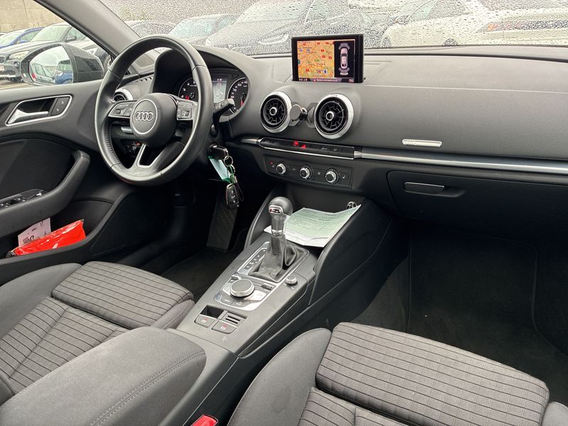 Audi A3 Limousine 35 TFSI Sport — zdjęcie 11
